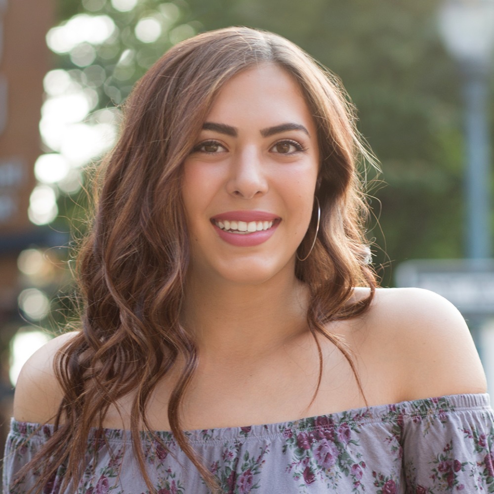 Meet your Posher, Lauryn